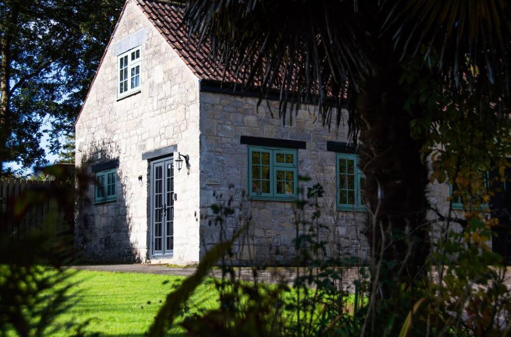 Dunkerton House | The Snug, Beautiful Country Retreat