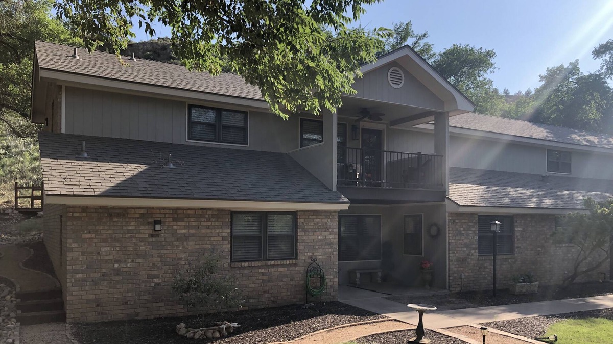 Ransom Canyon House | The Southern Perch: Sleeps 8
