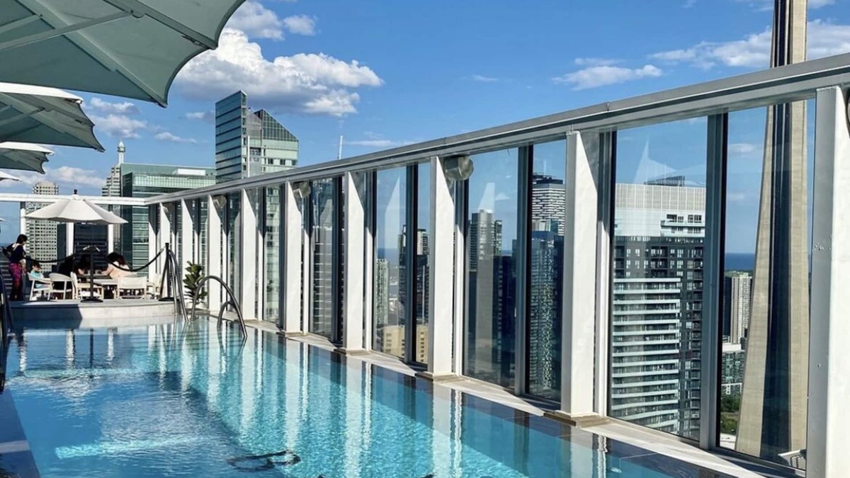 Toronto Entertainment District Condo | The Spot at Bisha