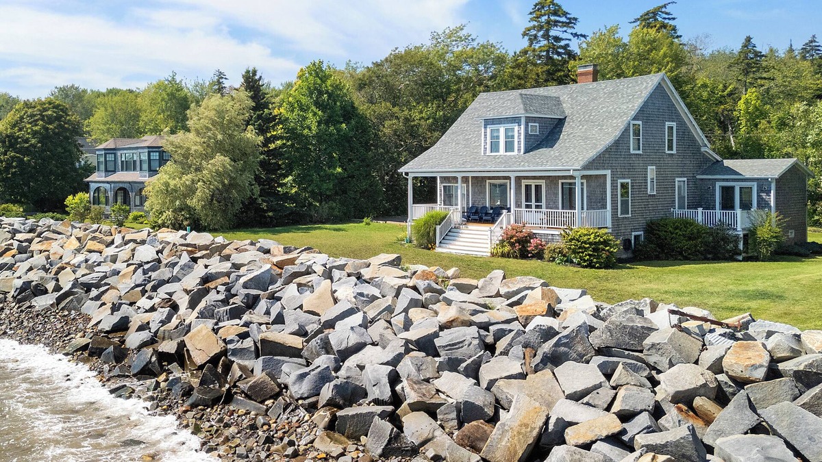 Owls Head House | The Spruces on Crescent Beach