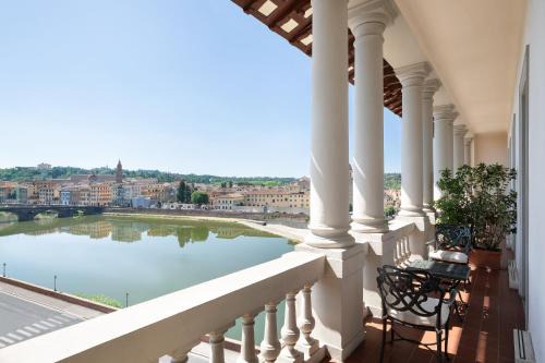 Santa Maria Novella Hotel | The St. Regis Florence
