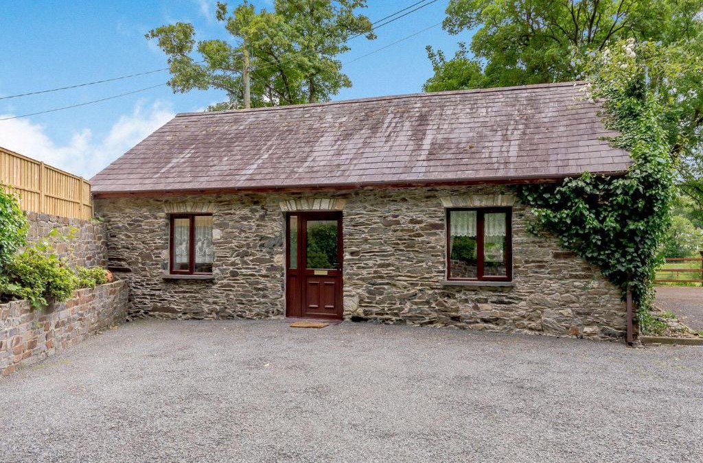 Llandysul House | The Stable