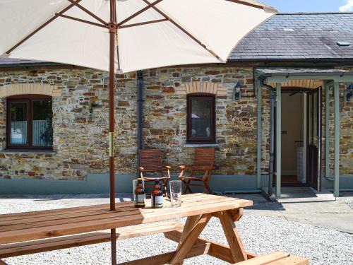 Bideford House | The Stables