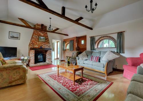 Foxley House | The Stables