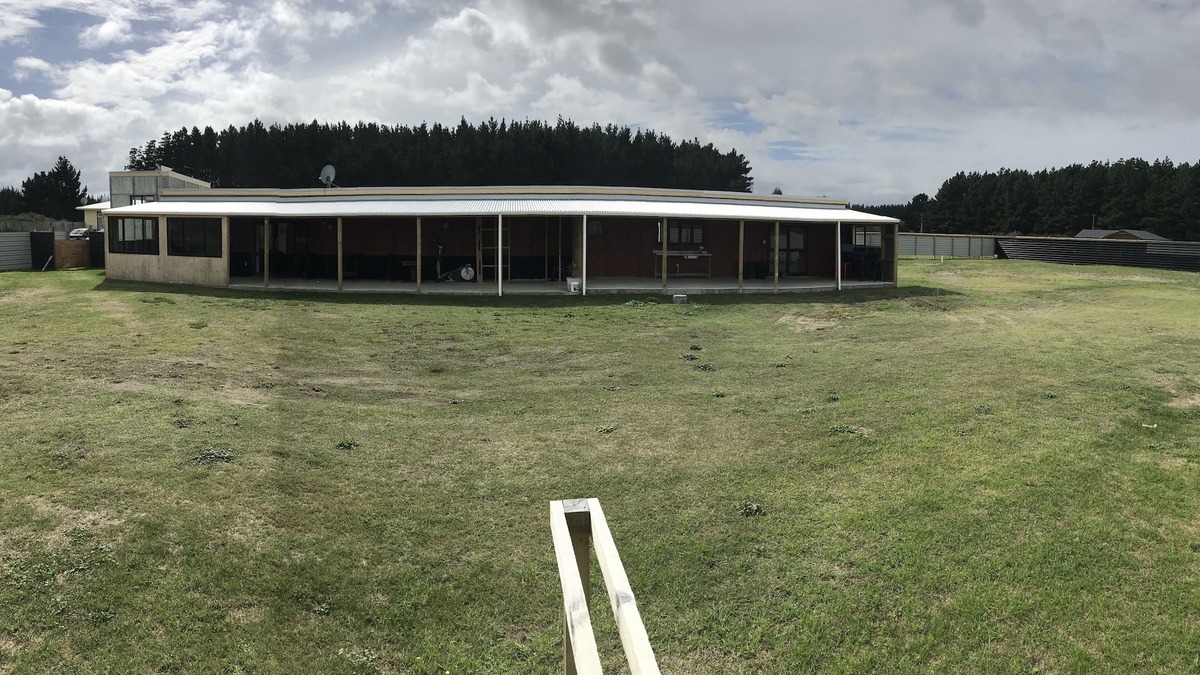Himatangi Beach House | "The Stables" Himatangi - 1 of 2 adjoining units, can sleep 26