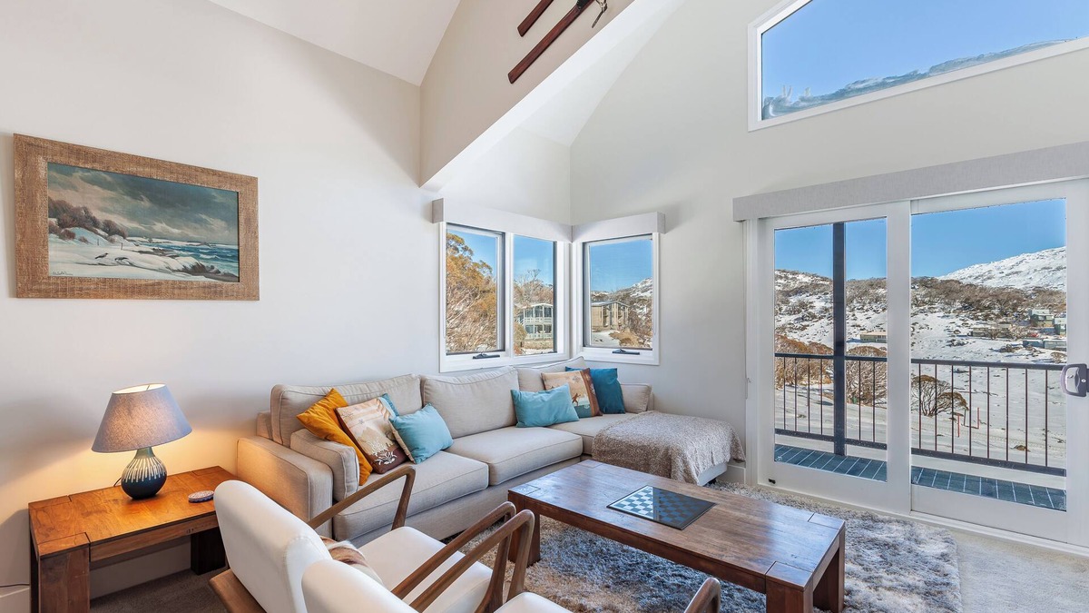 Perisher Valley Resort | The Stables Resort Perisher - Open All Year