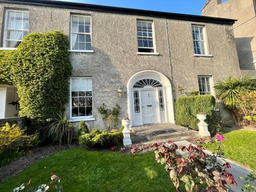 Birr House | The Stables Townhouse B&B