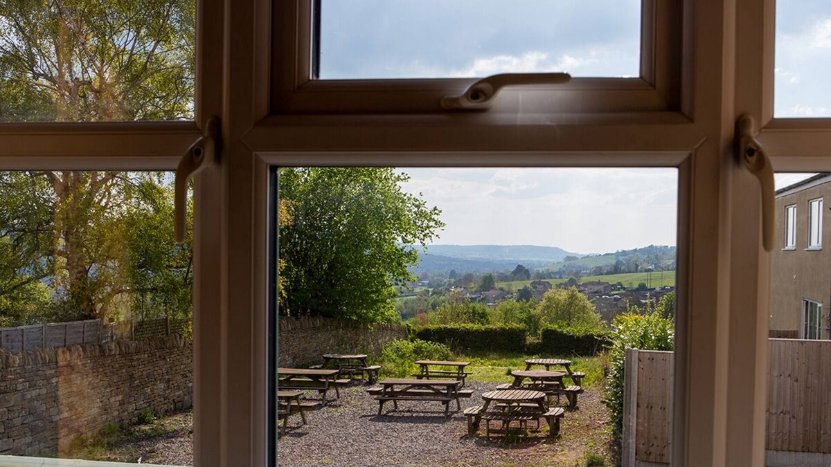 Stroud Hotel | The Star Inn