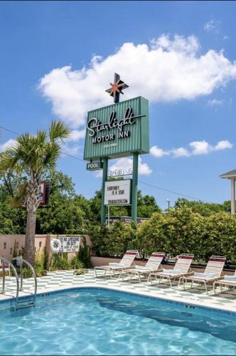 North Charleston Hotel | The Starlight Motor Inn