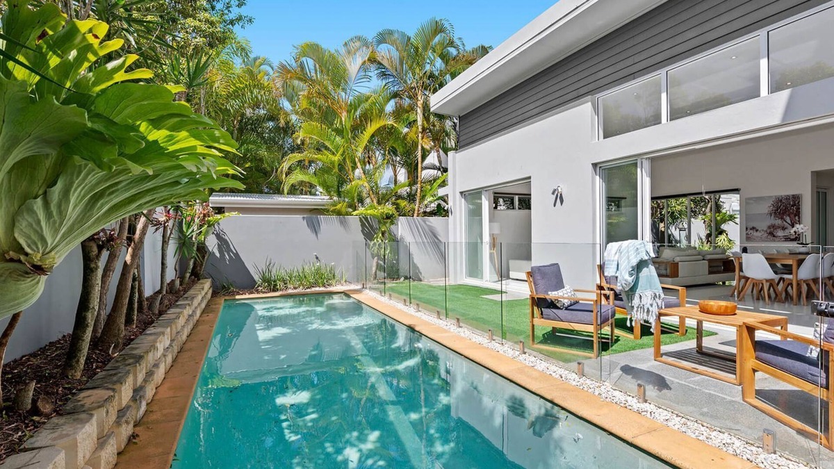 Kingscliff House | The Station- 6Bed home sleeping 13 guest comfortably