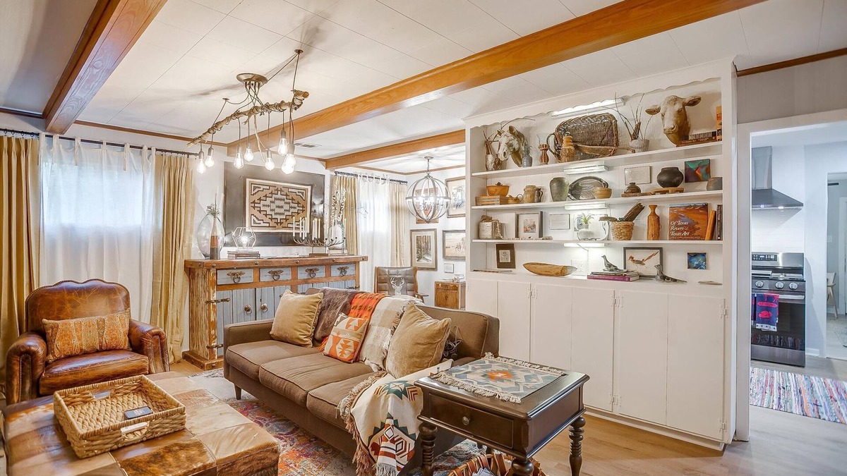 Fort Worth House | The Stockyard Exchange