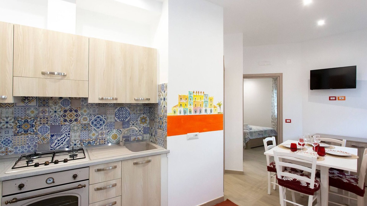 San Lazzaro House | The street of the stars house in the center with all the comforts