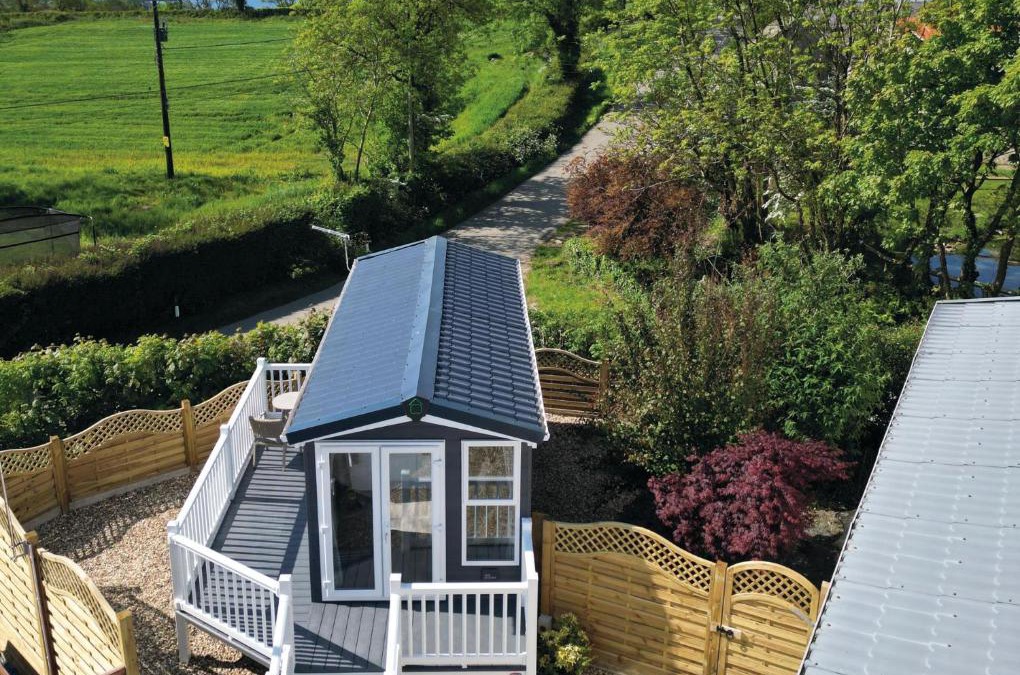 Amroth Apartment | The Studio - 1 Bedroom Cabin - Amroth