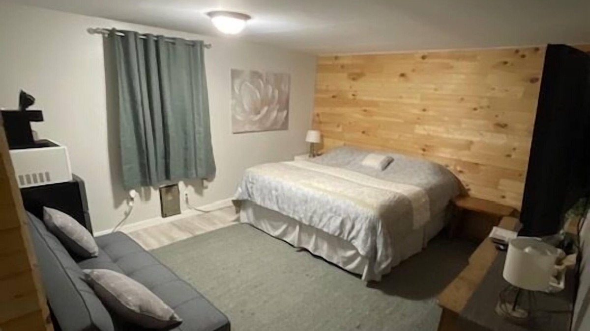 Sodus Point Apartment | The Studio at The Lodge