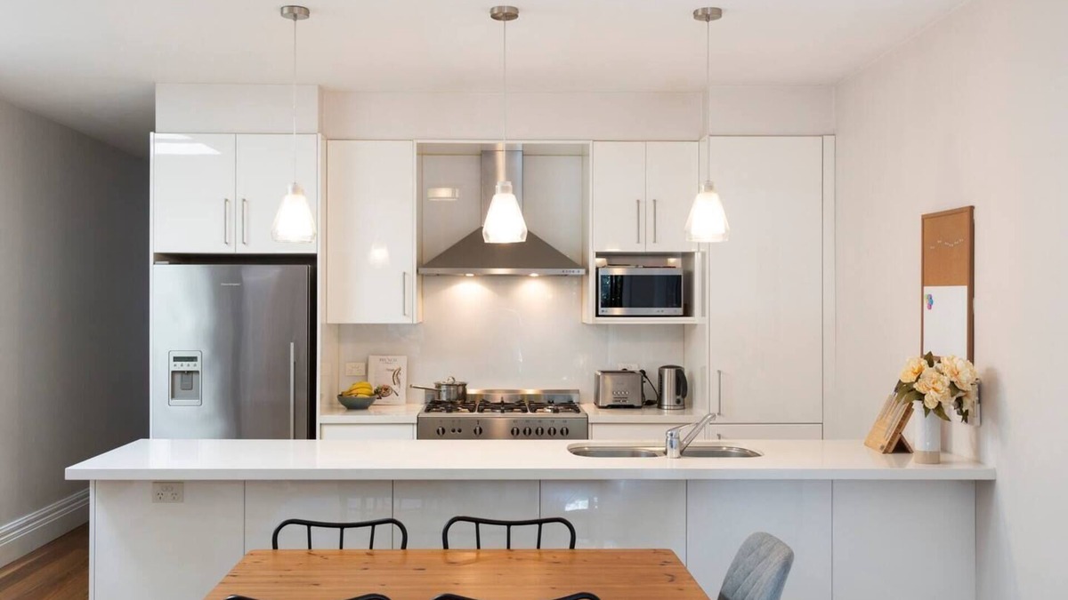 South Melbourne House | The Stylish Victorian Indoor outdoor Local Living