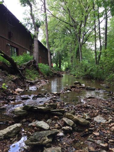 Garfield Bed & Breakfast | The Sugar Creek Retreat