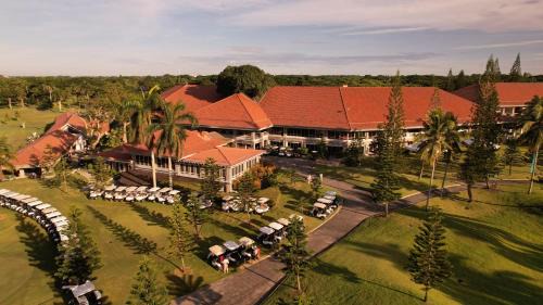 Lipa Resort | The Suites At Mount Malarayat
