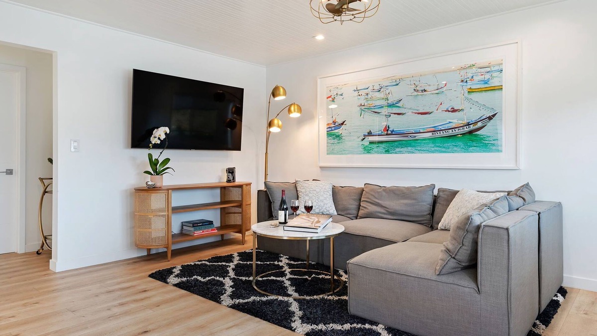 Carpinteria Apartment | The Sun of Carp! 2BD 1BA, 2 Blocks to Beach, Walk Everywhere!