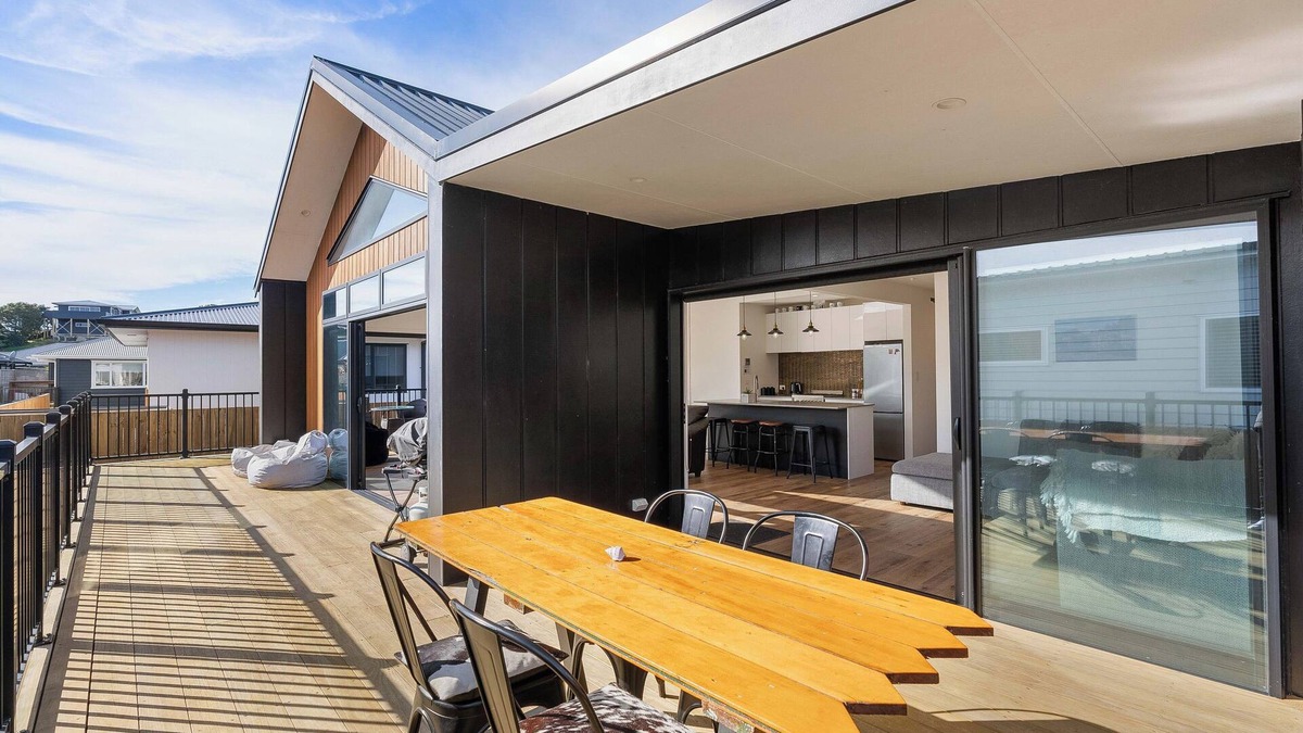 Waihi Beach House | The Sun Trap - Waihi Beach Holiday Home