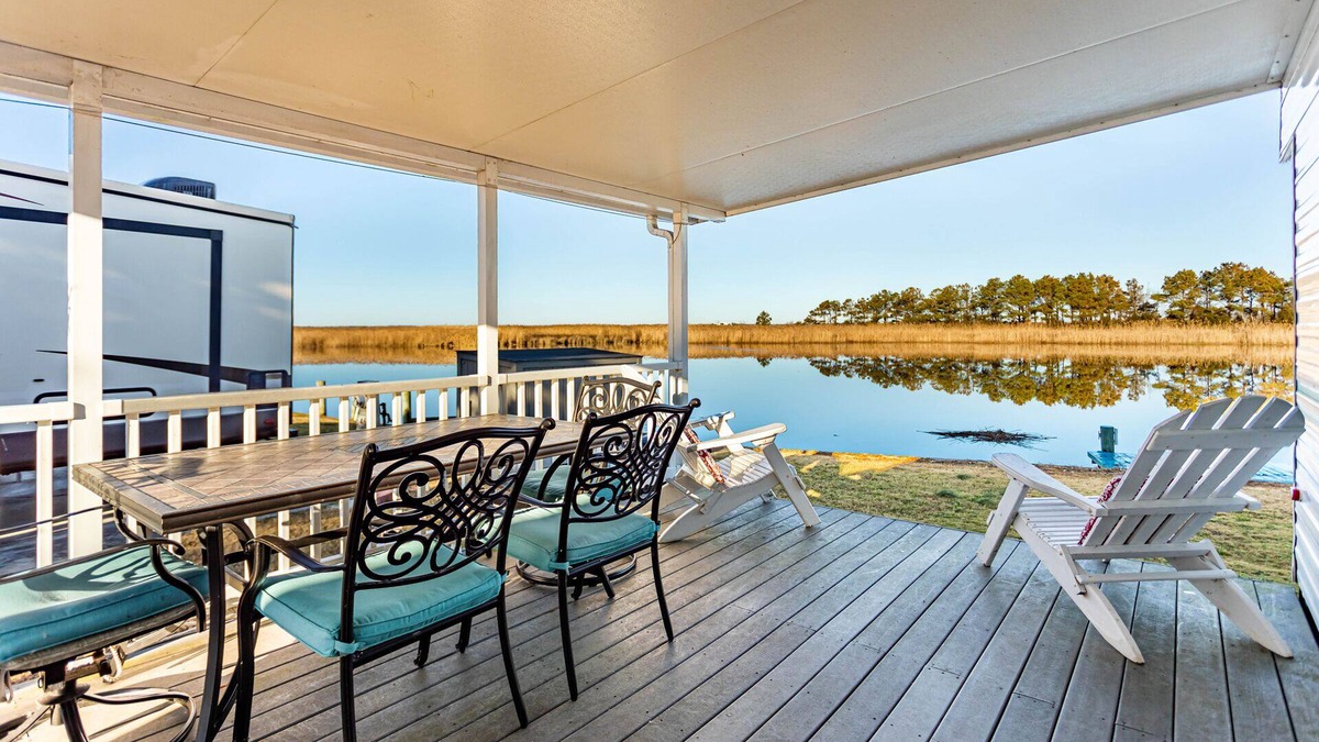 Sandbridge Cottage | The Surf Shack H2O! Radiant Rich Sunsets From Back Back Bay to Sandbridge Beach!