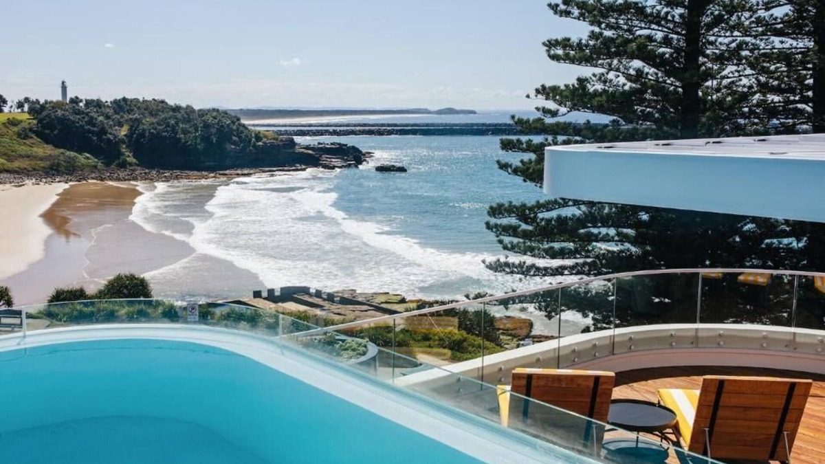 Yamba Hotel | The Surf Yamba