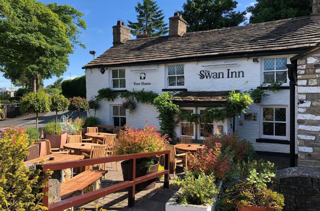 Kettleshulme Hotel | The Swan Inn
