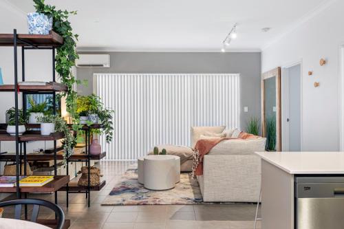 Ellenbrook Apartment | The Swan & Sepal - 2bdr - Ellenbrook