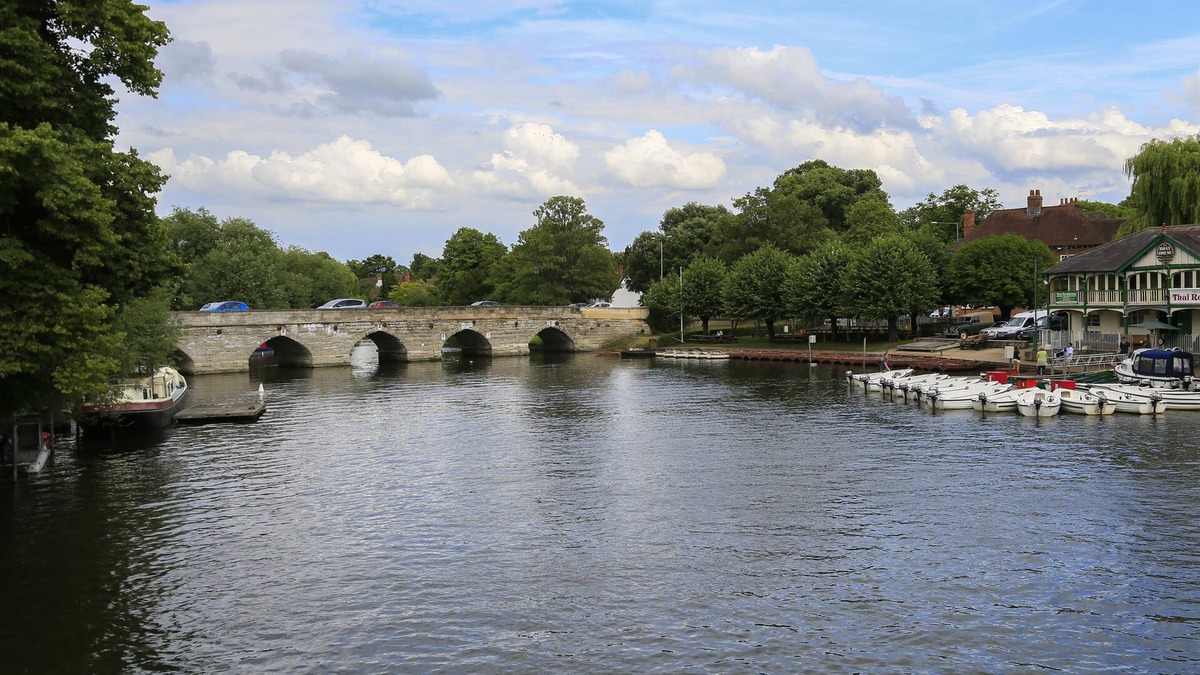 City Centre Hotel | The Swans Nest Hotel