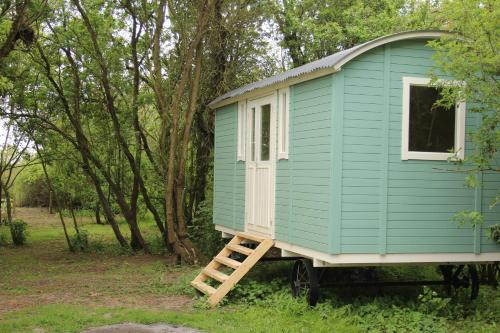Stowmarket Other | The Tawny Shepherd Hut, Whitehouse Farm