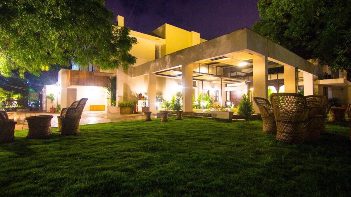 Bhopal Bed & Breakfast | The Ten Suites