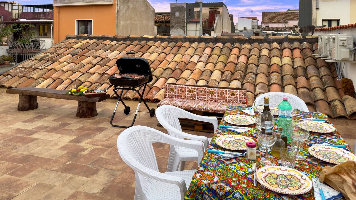 Coste House | The Three Nymphs - Riposto Historic Center
