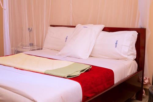 Kampala Hotel | The Tick Hotel