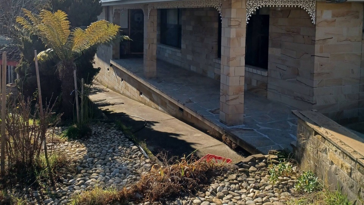 Mole Creek House | The Tigers Lair,is surrounded in a peaceful rural setting