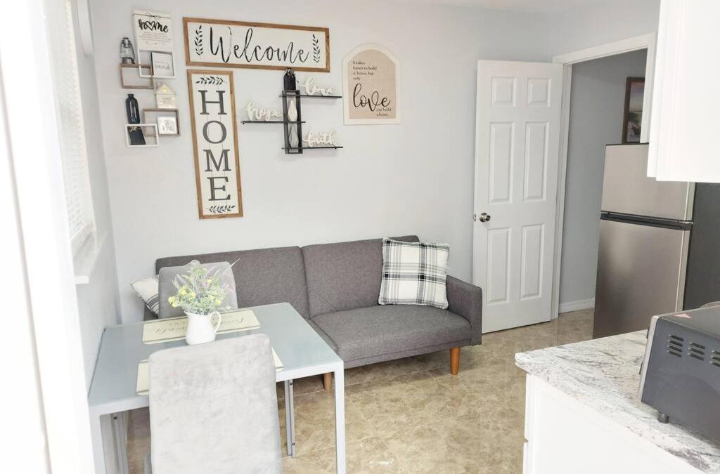 Tampa Apartment | The Torres' Loft West Tampa MidTown Raymond James Stadium