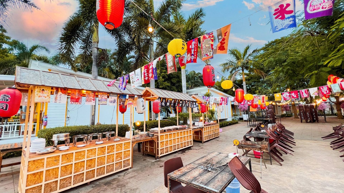 Kram Hotel | The Toy Beach Resort