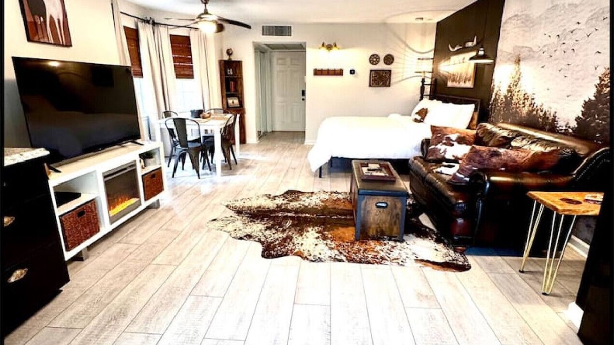 Fairfield Bay Condo | The Treehouse, Heart of FF Bay, UTV Friendly!
