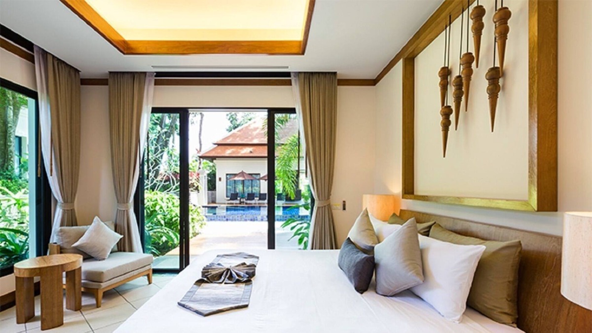Nai Harn Villa | The Tropical Tree House for RENT in Naiharn Beach, Phuket