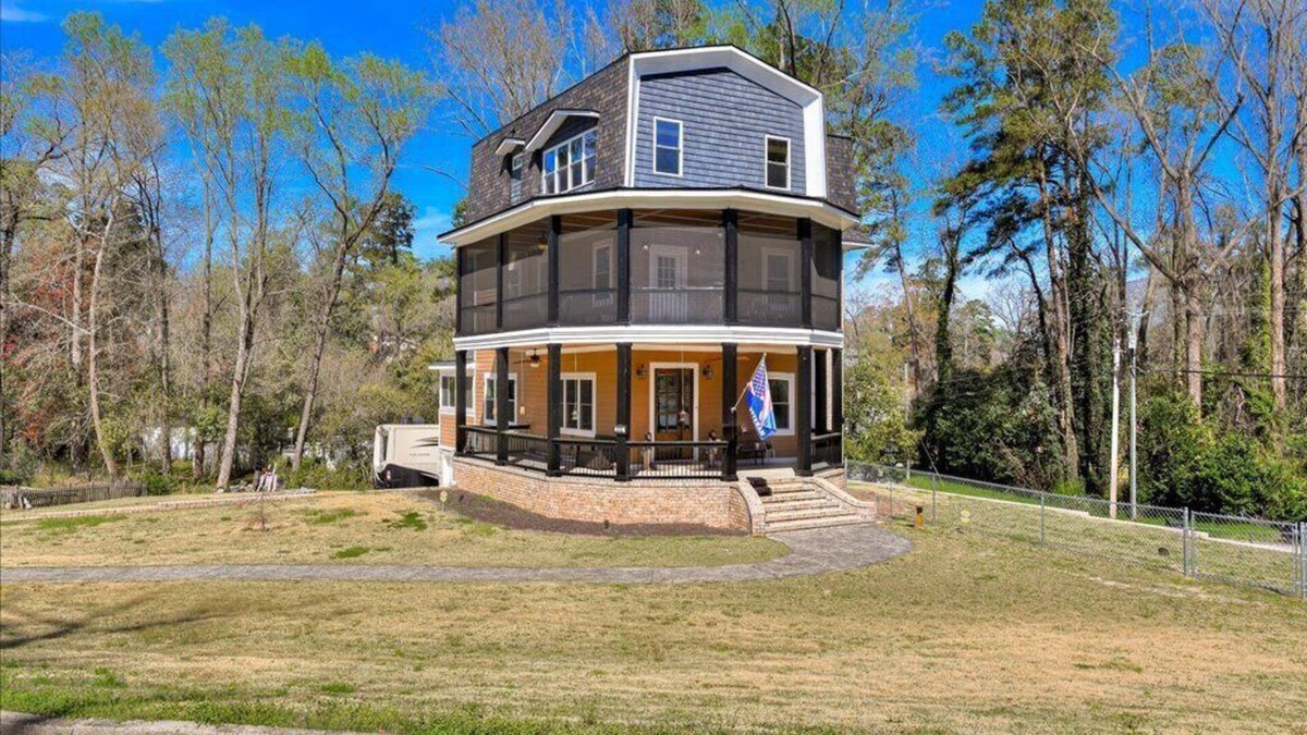 Summerville House | THE ULTIMATE 2025 MASTERS RENTAL - One mile from the Augusta National Gates