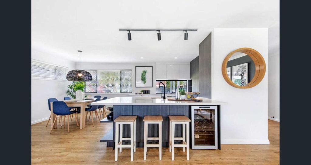 Mermaid Waters House | The Ultimate Family Getaway
