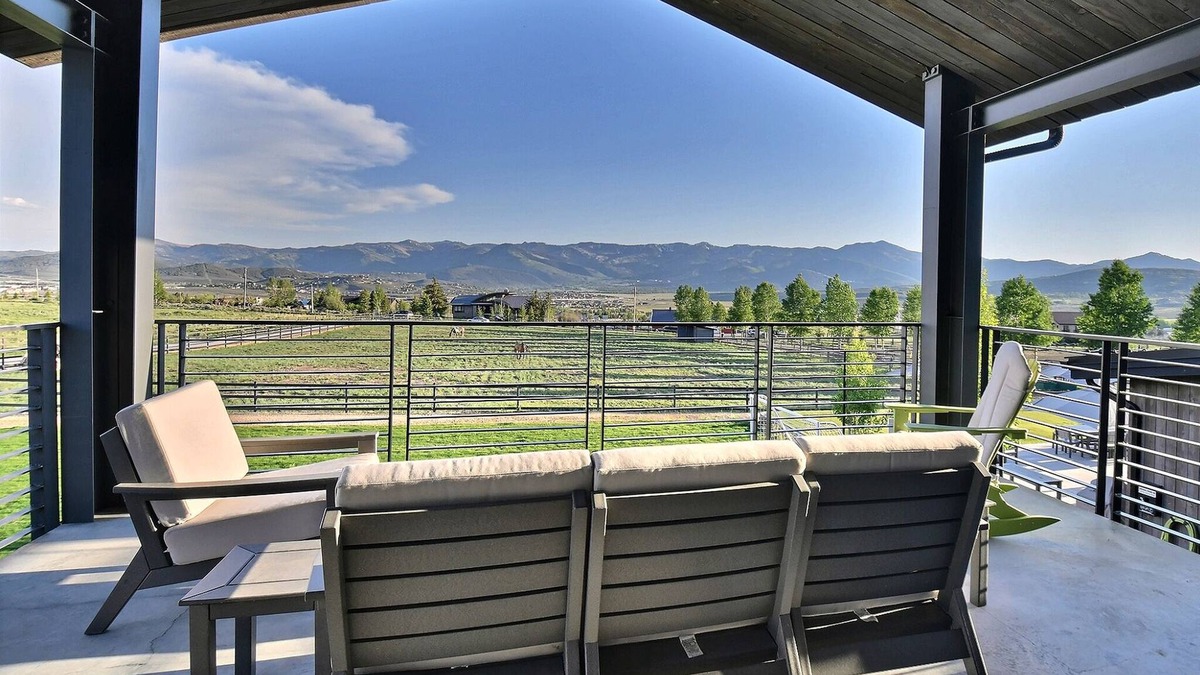 North Snyderville Basin House | The Ultimate Vacation Rental Property - It's One Of A Kind