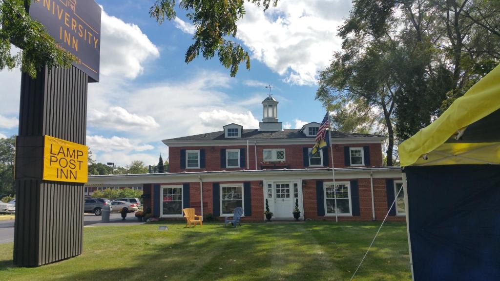Bryant Pattengill East Hotel | The University Inn Ann Arbor