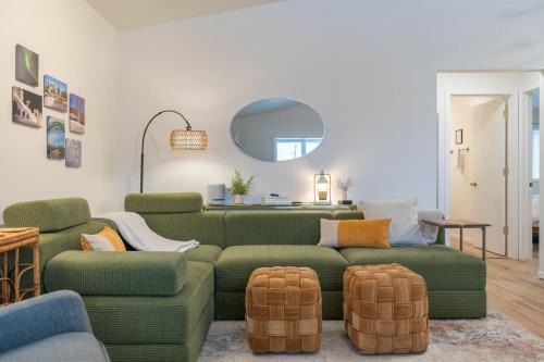 Fairbanks Apartment | The Upper Downtown Suite 2