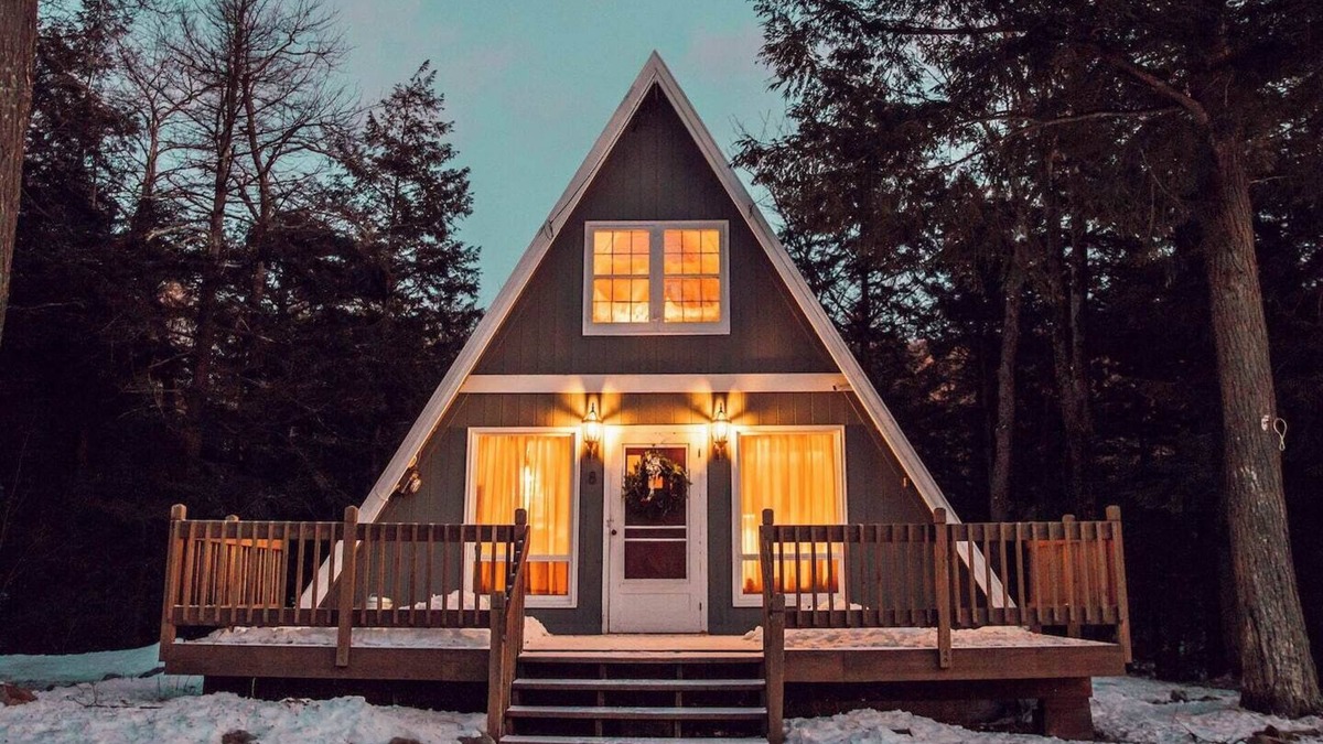 Stratton and Bromley Ski Areas Cabin | The Vermont A-Frame Mountain Retreat