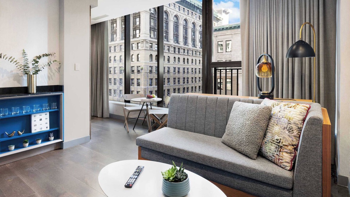 Koreatown Apartment | The Vibe on 5th XV Vibe 8764