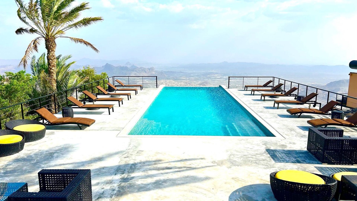 Al Hamra Hotel | The View