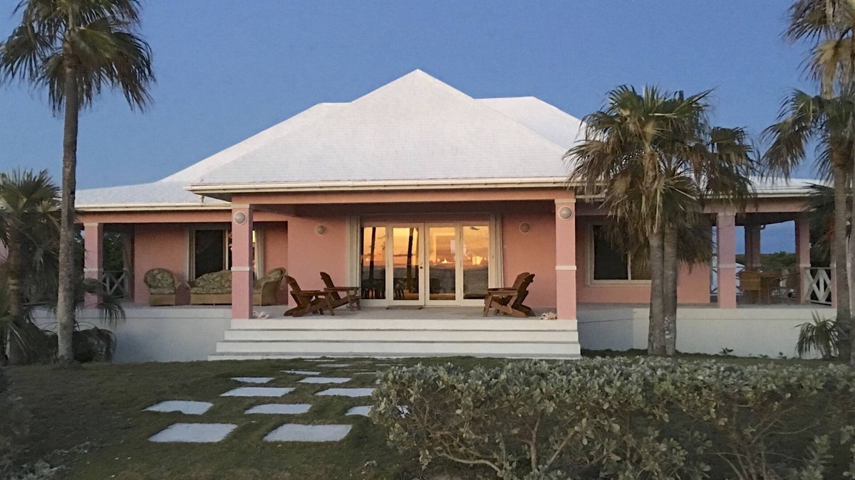 North Palmetto Point Villa | The Villa at Island Breeze