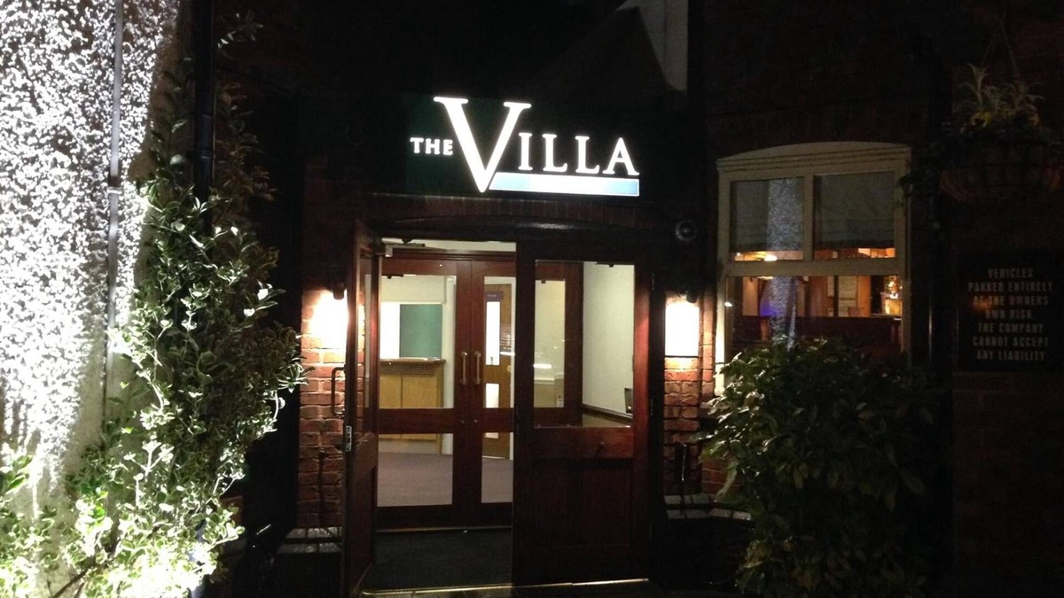 Wesham Hotel | The Villa Express