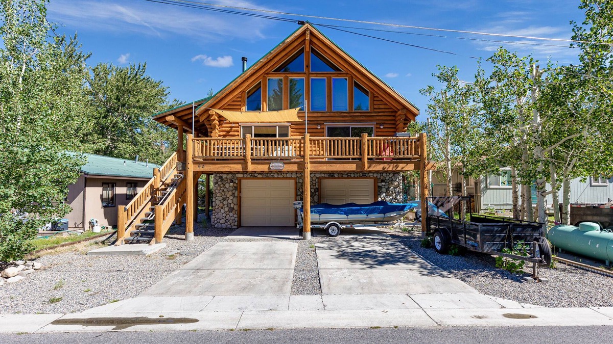 June Lake House | The Village Log Home