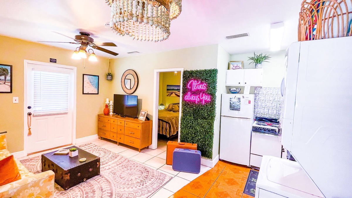 New Smyrna Beach House | The Vintage Love Shack