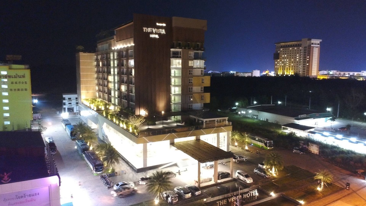 Danok Hotel | The Vista Hotel